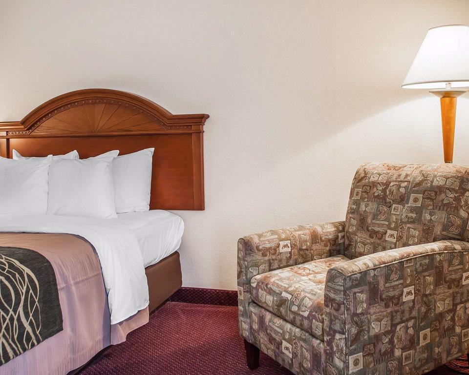 Comfort Inn Lehigh Valley West Fogelsville Bagian luar foto