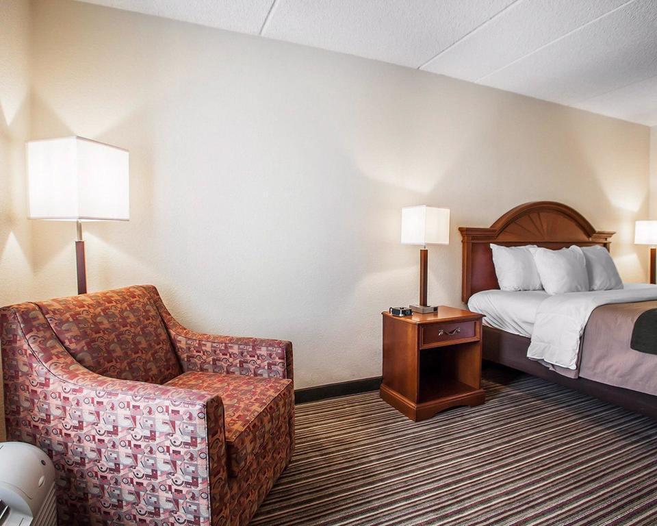 Comfort Inn Lehigh Valley West Fogelsville Bagian luar foto