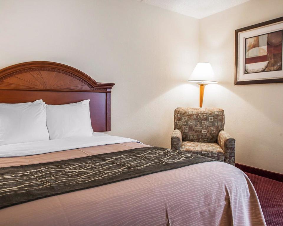 Comfort Inn Lehigh Valley West Fogelsville Bagian luar foto