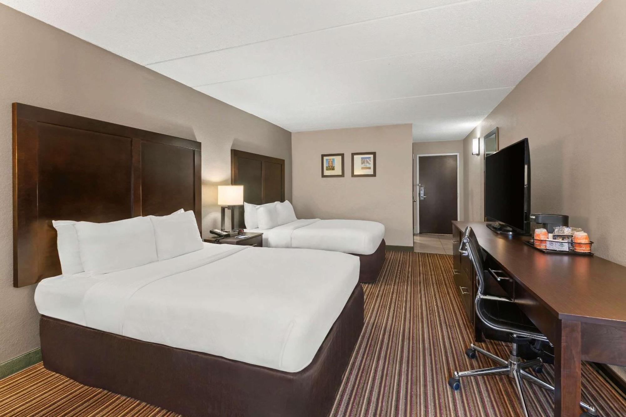 Comfort Inn Lehigh Valley West Fogelsville Bagian luar foto